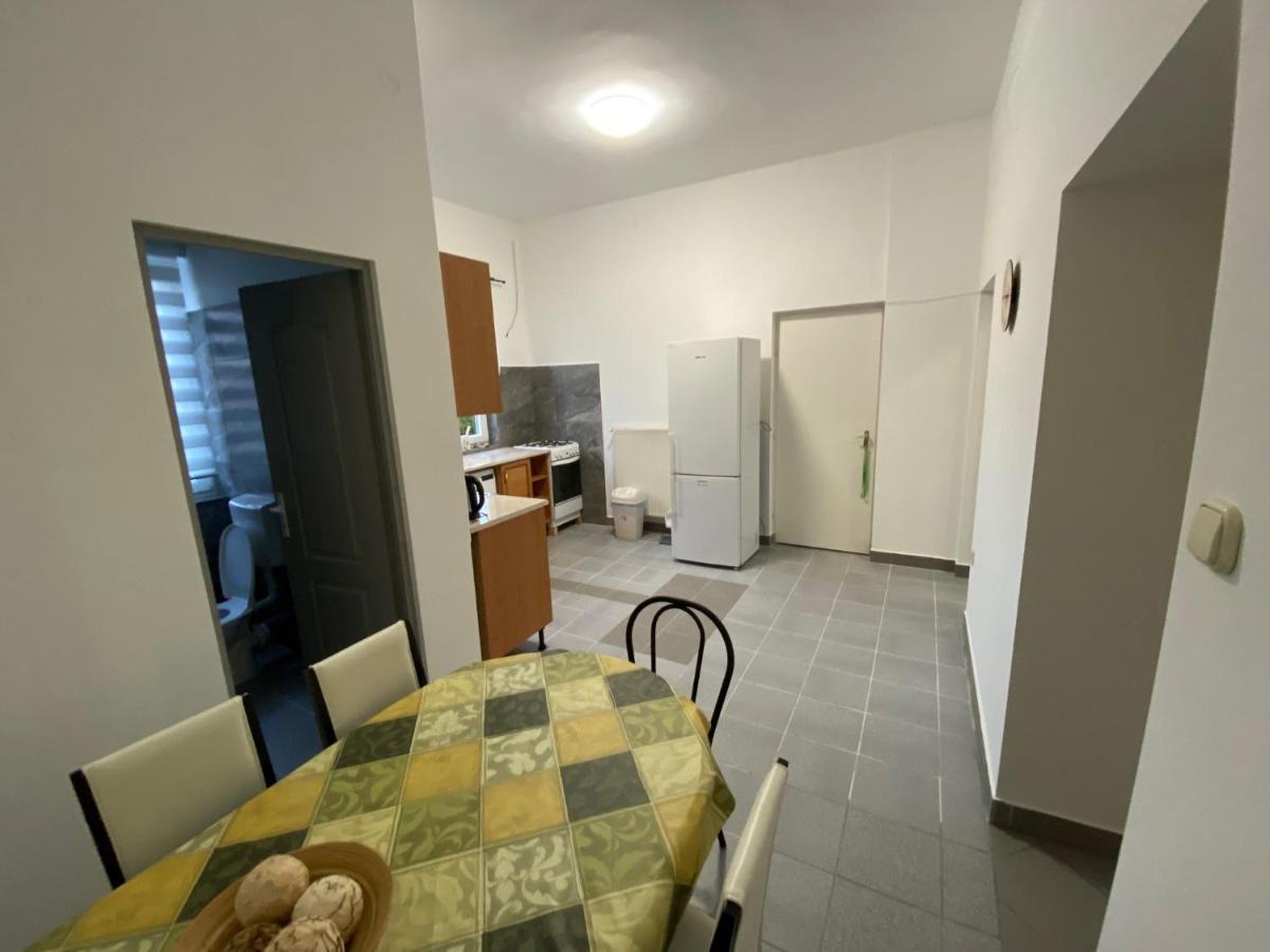 Tocc Apartman Gyál المظهر الخارجي الصورة