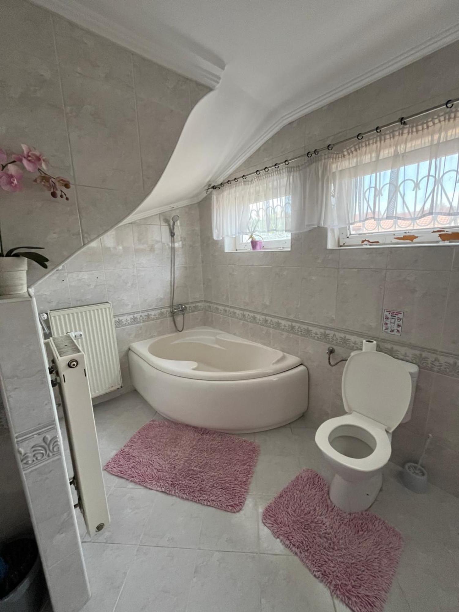 Tocc Apartman Gyál المظهر الخارجي الصورة