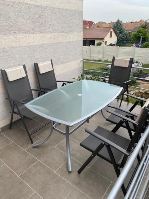 Tocc Apartman Gyál المظهر الخارجي الصورة